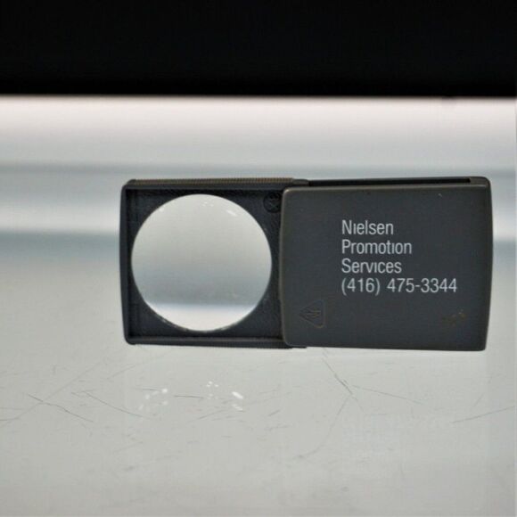 Nielsen Promotion Services Folding Plastic Magnifier Vintage Marketing - Picture 1 of 4